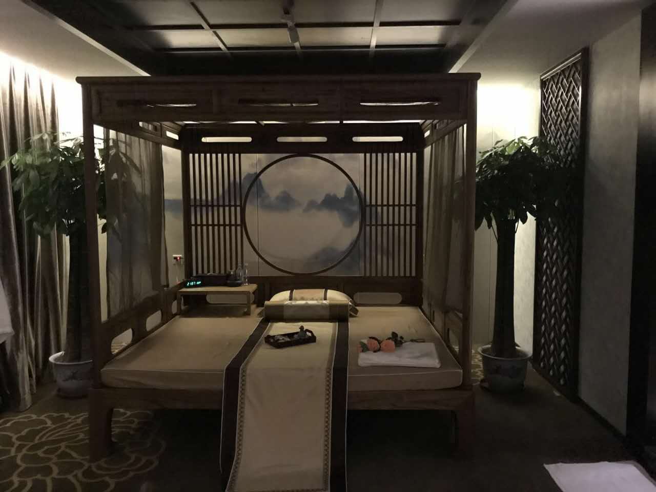 兄弟请我迎泽区高端洗浴休闲会所(迎泽区spa)